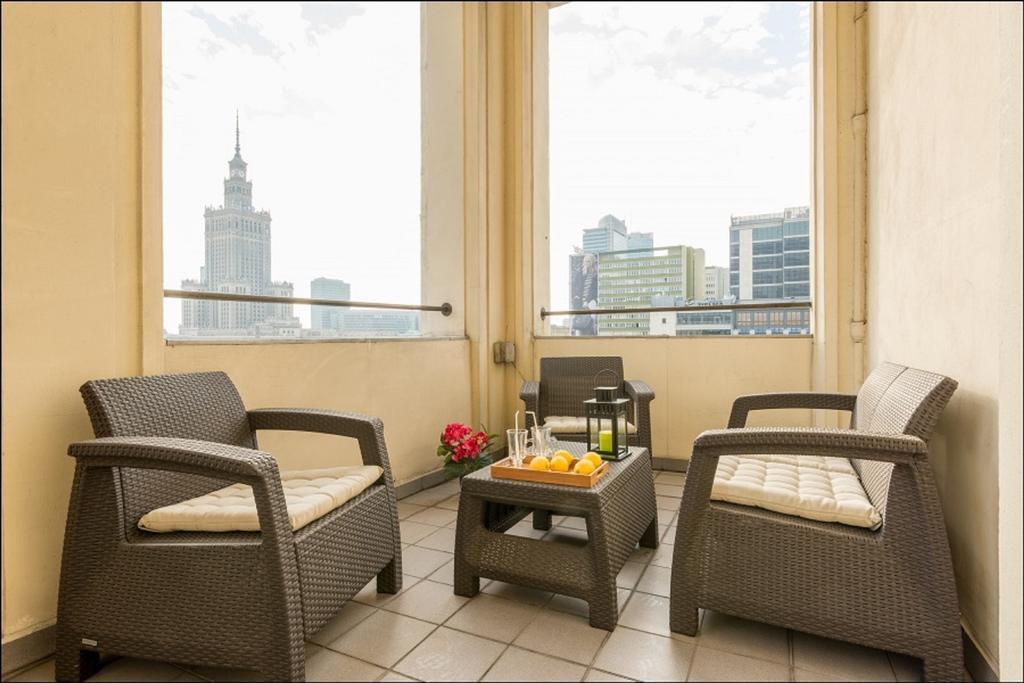 P&O Apartments Zgoda Warschau Buitenkant foto
