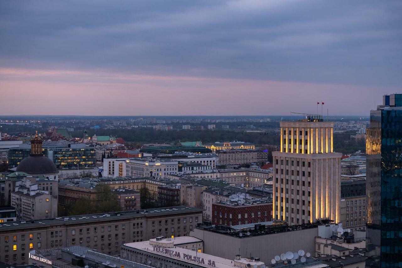 P&O Apartments Zgoda Warschau Buitenkant foto